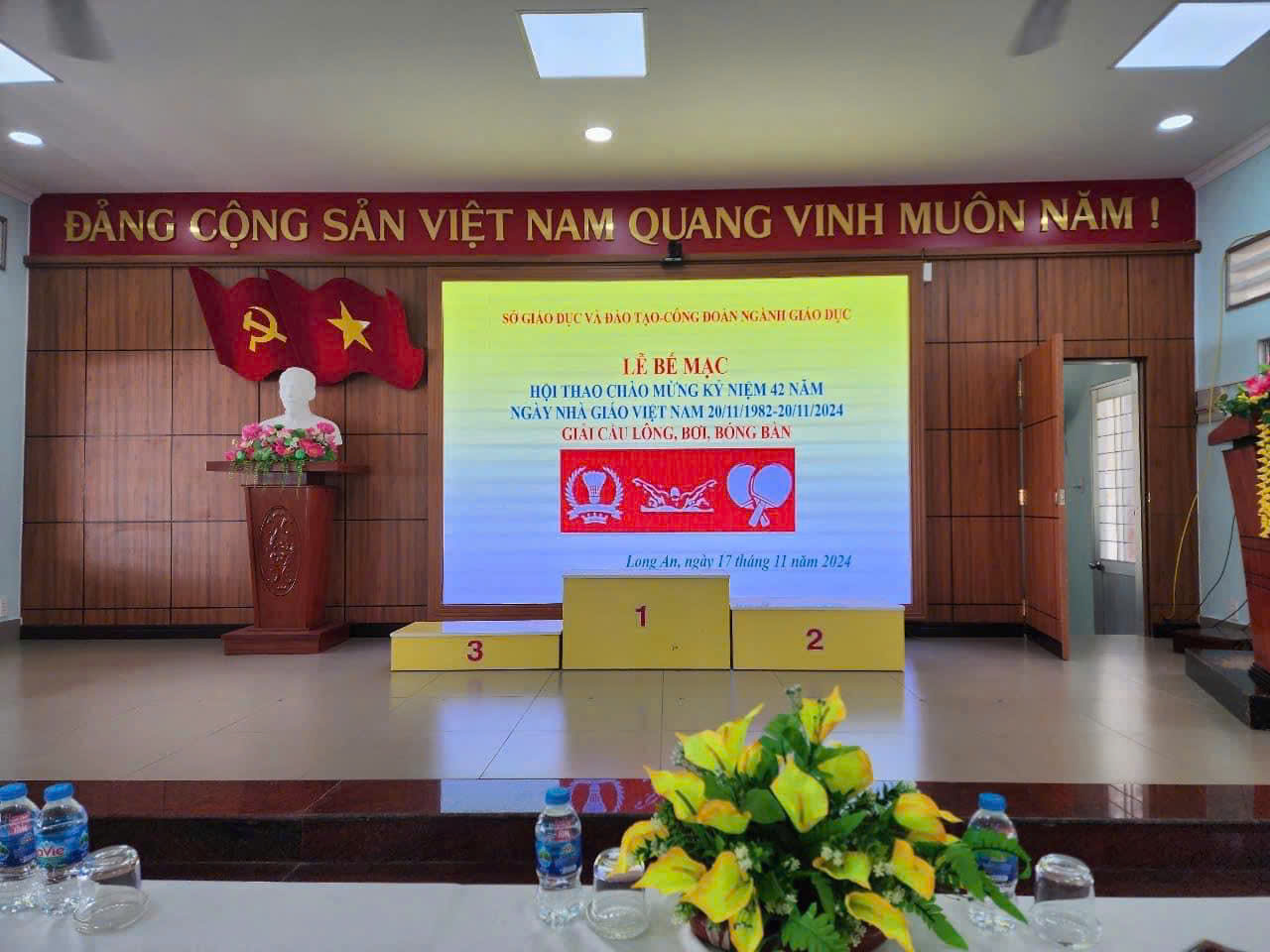 Hội thi Cầu Lông, Bơi lội, Bida chào mừng Ngày Nhà Giáo Việt Nam 20/11/2024.